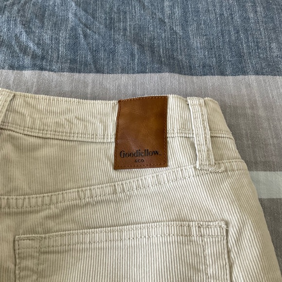 Denim pants 30W x 30L three pairs for $15 - Picture 4 of 10